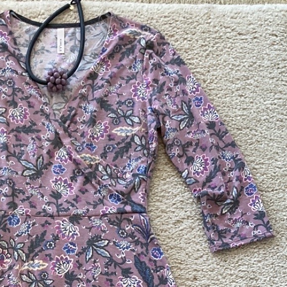 Flower Print Faux Wrap Dress - Picture 5 of 7